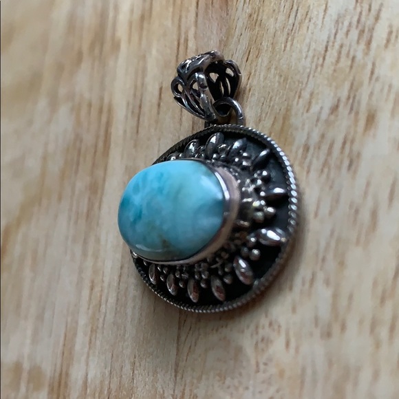 Turquoise Pendant - Picture 3 of 5